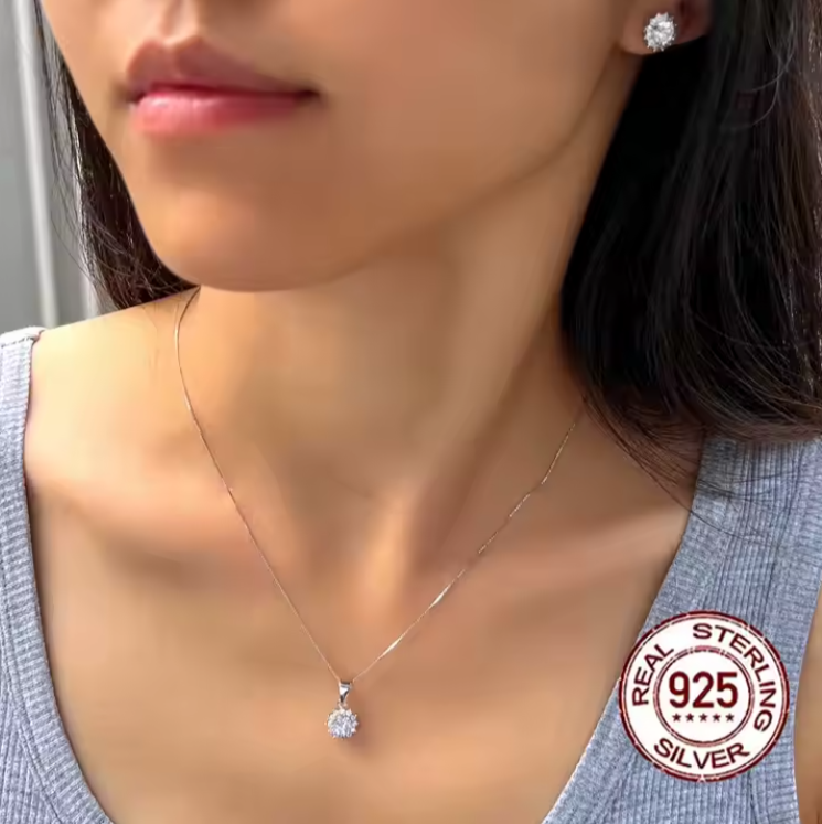 Sterling Silver 925 Snowflake Jewelry Set – Necklace & Earrings with 5A Cubic Zirconia, Adjustable Chain (42-46cm)